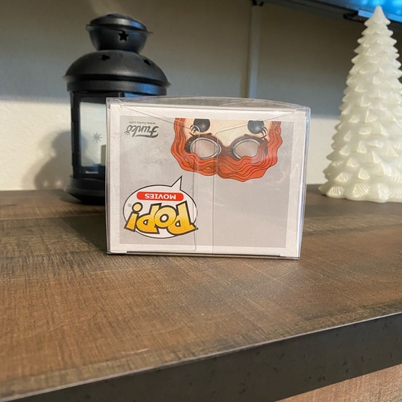 Funko Pop! Mad Max Capable #513 - Picture 2 of 6